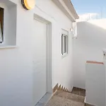 샬레 Beachfront House *