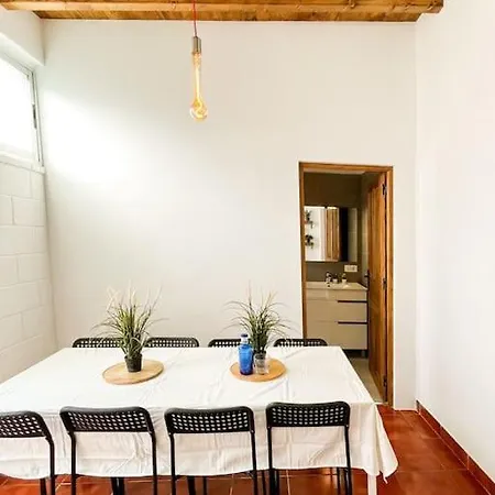 Beachfront House Chalet