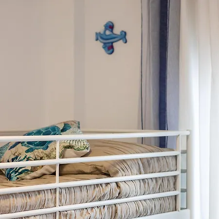 Beachfront House Chalet *