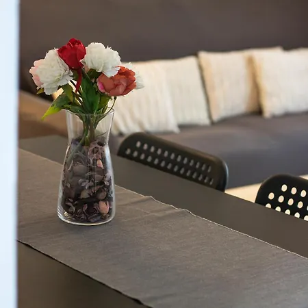 Beachfront House Chalet