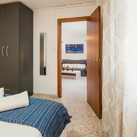 Beachfront House * Piles