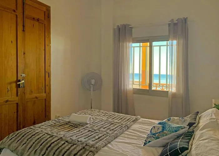 木屋 Beachfront House *