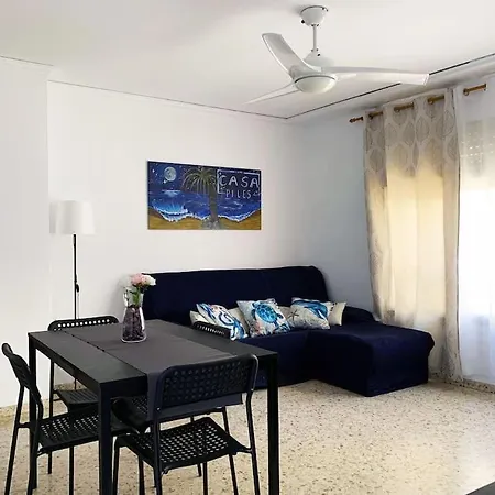 Beachfront House Alpehytte