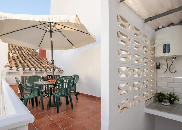 Beachfront House Chalet