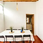 Beachfront House Σαλέ