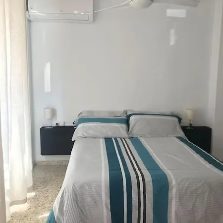 Beachfront House * ピレス