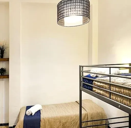 Шале Beachfront House Пилес