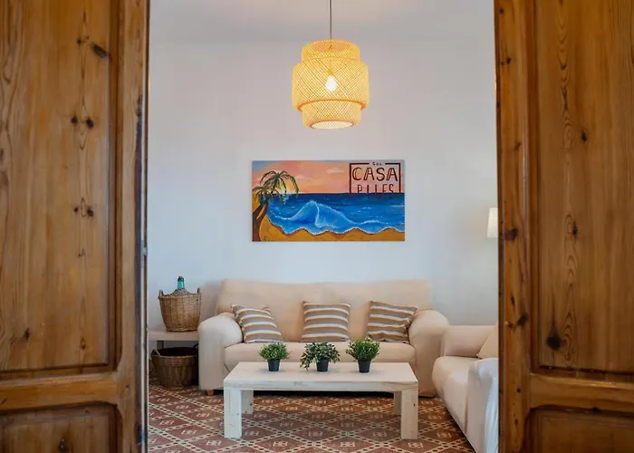 Beachfront House Пилес